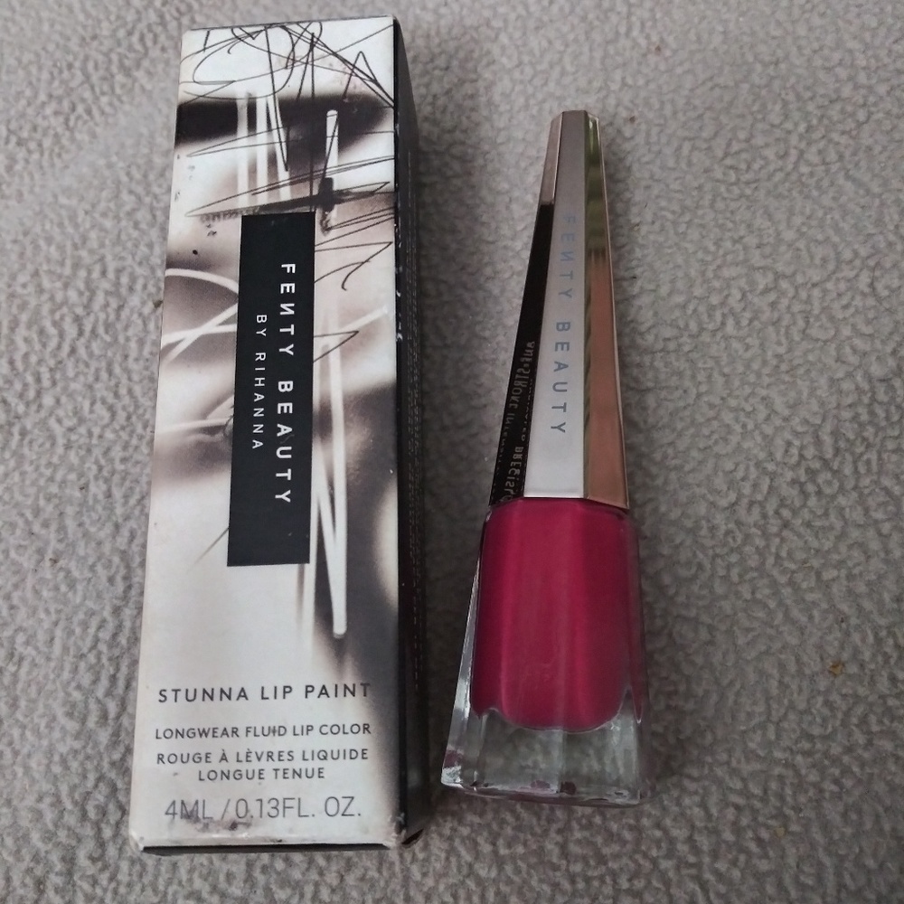 Fenty beauty by Rihanna